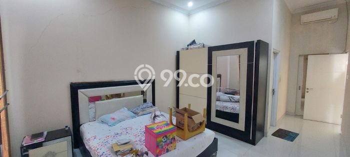Rumah Harga Nego LT 160m² di Kawasan Perumahan Kelapa Gading, Jakarta Utara Rumah Harga Nego LT 160m² di Kawasan Perumahan Kelapa Gading, Jakarta Utara