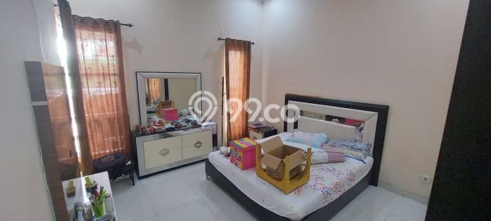 Rumah Harga Nego LT 160m² di Kawasan Perumahan Kelapa Gading, Jakarta Utara Rumah Harga Nego LT 160m² di Kawasan Perumahan Kelapa Gading, Jakarta Utara