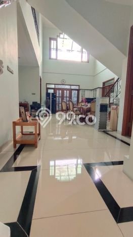 Rumah Asri LB 500m² Lokasi Tenang di Duren Sawit, Jakarta Timur Rumah Asri LB 500m² Lokasi Tenang di Duren Sawit, Jakarta Timur