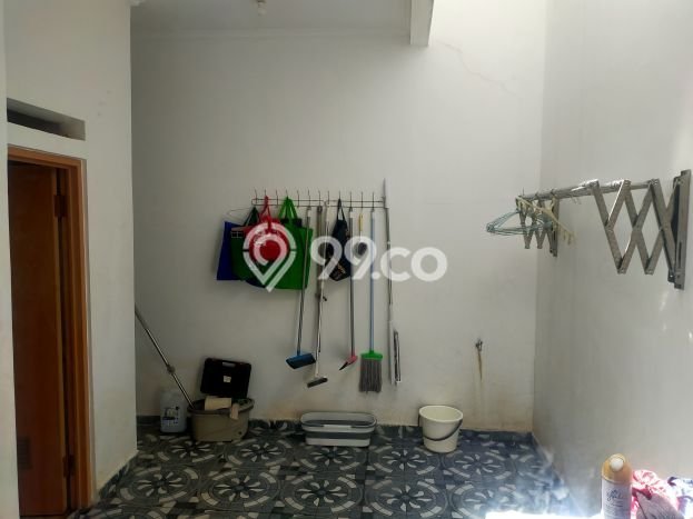 Dijual Rumah Mewah Elegan Dengan View Eksklusif di Pondok Bambu, Jakarta Timur Dijual Rumah Mewah Elegan Dengan View Eksklusif di Pondok Bambu, Jakarta Timur