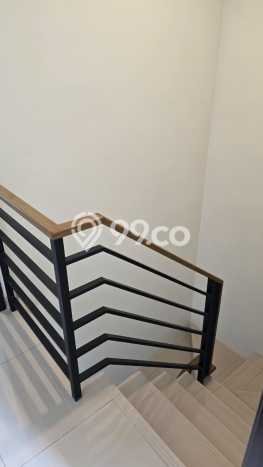 Jarang Ada! Rumah Sewa 5 Kamar Bagus Siap Huni Summarecon Crown Gading Jarang Ada! Rumah Sewa 5 Kamar Bagus Siap Huni Summarecon Crown Gading