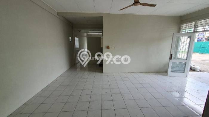 PRIME LOCATION! Gudang Kawasan Narogong, Luas 828m², Kawasan Komersial, Lokasi Premium PRIME LOCATION! Gudang Kawasan Narogong, Luas 828m², Kawasan Komersial, Lokasi Premium