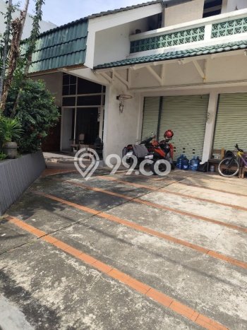 Ready to Use! Premium House LT 440m2 Desain Modern di Cipinang Ready to Use! Premium House LT 440m2 Desain Modern di Cipinang