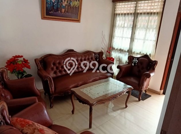 For Sale Rumah 5 Kamar Lokasi Strategis Bagus dan Strategis di Bekasi Timur For Sale Rumah 5 Kamar Lokasi Strategis Bagus dan Strategis di Bekasi Timur