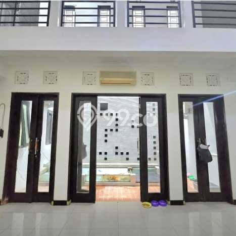 Dijual Rumah Eksklusif 4 KT di Pondok Kelapa, Jakarta Timur Dijual Rumah Eksklusif 4 KT di Pondok Kelapa, Jakarta Timur