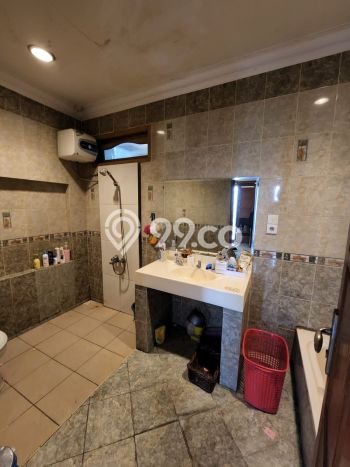 Rumah Elit Modern Siap Huni di Kemang Pratama Bekasi Rumah Elit Modern Siap Huni di Kemang Pratama Bekasi