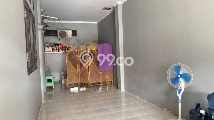 For Sale Hunian Rumah Terawat 6 KT di Golden City, Bekasi For Sale Hunian Rumah Terawat 6 KT di Golden City, Bekasi