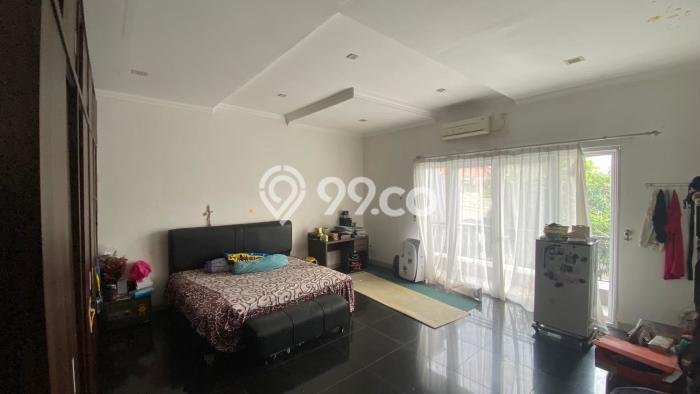 Rumah Elit Modern Siap Huni di Harapan Indah Bekasi Rumah Elit Modern Siap Huni di Harapan Indah Bekasi