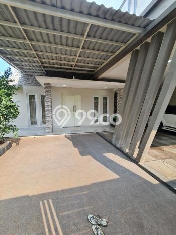 Siap Huni Rumah Mewah 5 Kamar di Karawang Barat Dekat ke Mana Pun Siap Huni Rumah Mewah 5 Kamar di Karawang Barat Dekat ke Mana Pun