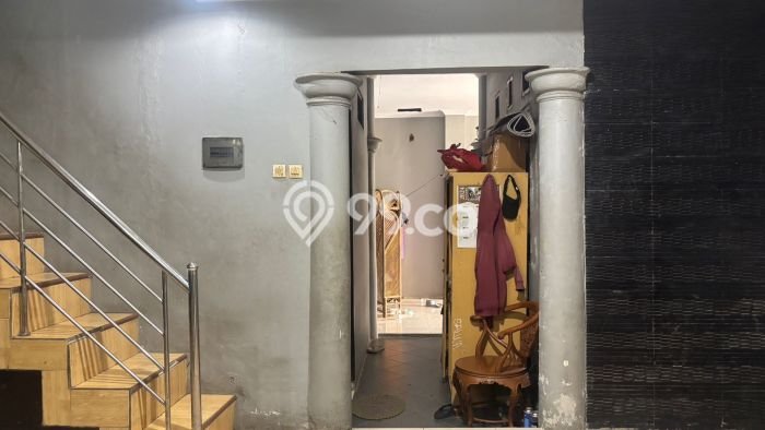 For Sale Hunian Rumah Terawat 6 KT di Golden City, Bekasi For Sale Hunian Rumah Terawat 6 KT di Golden City, Bekasi