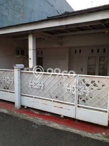 Rumah Luas Asri 4 KT Siap Pakai di Pulogebang Jakarta Timur Rumah Luas Asri 4 KT Siap Pakai di Pulogebang Jakarta Timur