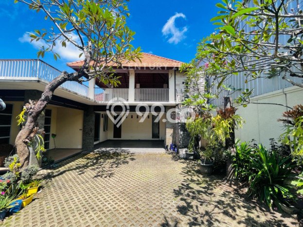 Dijual Rumah Luas Elegan Dengan View Eksklusif di Gatot Subroto, Denpasar Dijual Rumah Luas Elegan Dengan View Eksklusif di Gatot Subroto, Denpasar
