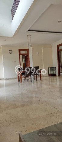 Rumah di Cempaka Putih, 4 KM, Akses Rumah Sakit, Luas 310m² Bangunan 280m² Rumah di Cempaka Putih, 4 KM, Akses Rumah Sakit, Luas 310m² Bangunan 280m²