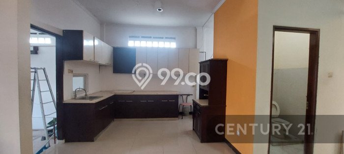 Rumah Eksklusif Siap Huni LT 165m2 di Tebet, Jakarta Selatan Rumah Eksklusif Siap Huni LT 165m2 di Tebet, Jakarta Selatan