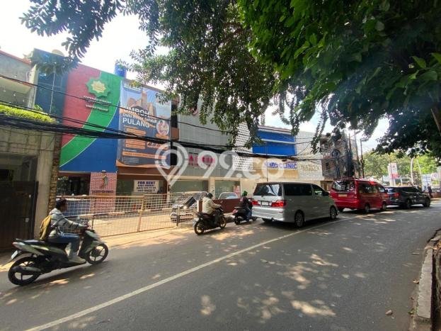 Disewakan Ruko di Kawasan Ramai Kemang Luas 90m2 Disewakan Ruko di Kawasan Ramai Kemang Luas 90m2