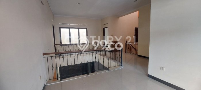 Rumah Eksklusif Siap Huni LT 165m2 di Tebet, Jakarta Selatan Rumah Eksklusif Siap Huni LT 165m2 di Tebet, Jakarta Selatan