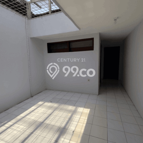 Rumah di Pulomas, 2 KM, View Indah, LT 418m² Bangunan 246m² Rumah di Pulomas, 2 KM, View Indah, LT 418m² Bangunan 246m²