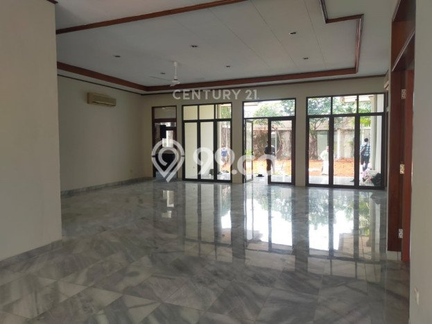 Rumah Elit Modern Tanpa Renovasi di Cipete Jakarta Selatan Rumah Elit Modern Tanpa Renovasi di Cipete Jakarta Selatan