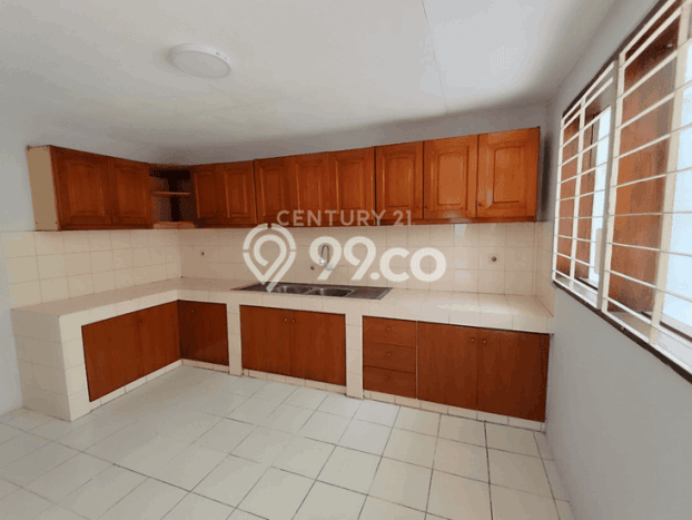 Rumah di Pulomas, 2 KM, View Indah, LT 418m² Bangunan 246m² Rumah di Pulomas, 2 KM, View Indah, LT 418m² Bangunan 246m²
