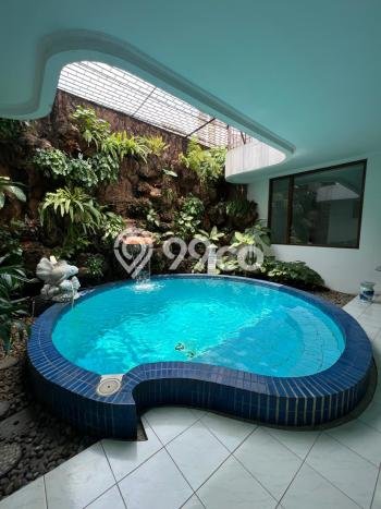 Ready to Use! Luxury House LT 372m2 Desain Elegan di Pondok Indah Ready to Use! Luxury House LT 372m2 Desain Elegan di Pondok Indah