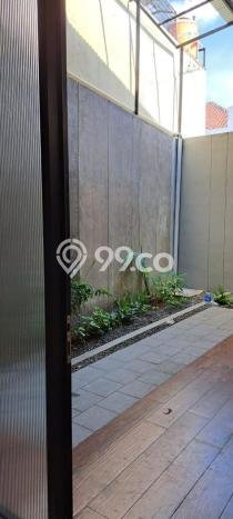 Rumah Elit Modern Tanpa Renovasi di BSD Tangerang Rumah Elit Modern Tanpa Renovasi di BSD Tangerang
