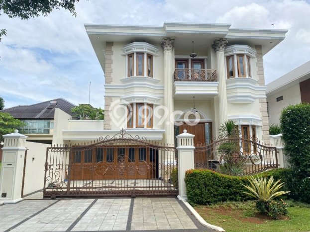 Hunian Eksklusif Siap Huni LT 448m2 di Karawaci, Tangerang Hunian Eksklusif Siap Huni LT 448m2 di Karawaci, Tangerang