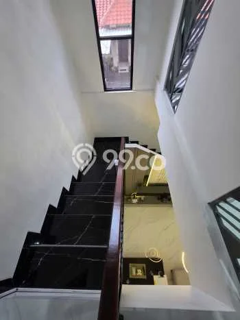 Dijual Cepat Rumah Favorit Siap Huni LB 160m2 di Karawaci, Tangerang Dijual Cepat Rumah Favorit Siap Huni LB 160m2 di Karawaci, Tangerang