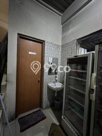 Lokasi Strategis! Dijual Gudang Bisnis di Karawaci, Tangerang Kondisi Bagus Lokasi Strategis! Dijual Gudang Bisnis di Karawaci, Tangerang Kondisi Bagus