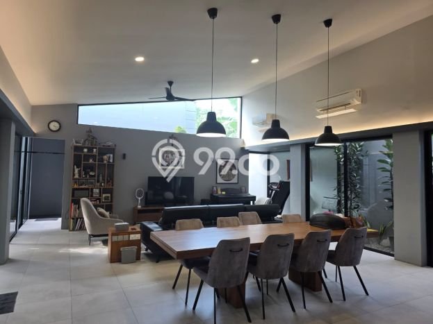 Dijual Rumah Mewah Exclusive di BSD, Tangerang Selatan Dijual Rumah Mewah Exclusive di BSD, Tangerang Selatan