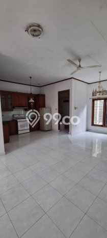 Dijual Cepat Rumah Bagus Siap Huni LB 180m2 di Ciputat Timur, Tangerang Selatan Dijual Cepat Rumah Bagus Siap Huni LB 180m2 di Ciputat Timur, Tangerang Selatan