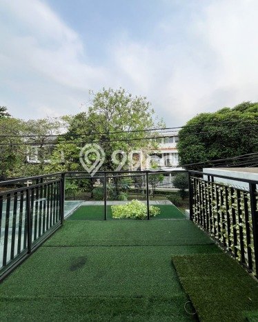 Rumah Mewah LB 200m2 Siap Huni Desain Elegan di Pondok Indah, Jakarta Selatan Rumah Mewah LB 200m2 Siap Huni Desain Elegan di Pondok Indah, Jakarta Selatan