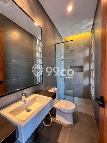 Rumah Elit Modern Siap Huni di Pondok Indah Jakarta Selatan Rumah Elit Modern Siap Huni di Pondok Indah Jakarta Selatan