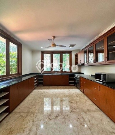 Rumah kawasan Kebayoran Baru, Siap Huni, LT 735m2m² Rumah kawasan Kebayoran Baru, Siap Huni, LT 735m2m²