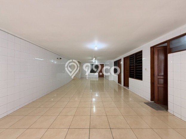 Rumah Kontrakan Jakarta Selatan LT 420m2 LB 998m2 Kawasan Pondok Indah Rumah Kontrakan Jakarta Selatan LT 420m2 LB 998m2 Kawasan Pondok Indah