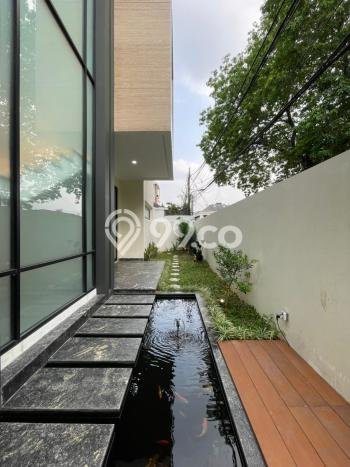 Rumah 4 Kamar Siap Huni Dikontrakkan di Kemang Harga Kompetitif Rumah 4 Kamar Siap Huni Dikontrakkan di Kemang Harga Kompetitif