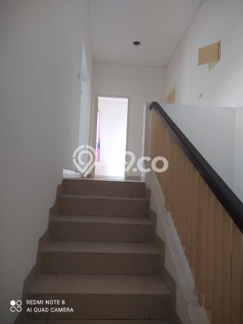 Ready to Use! Premium House LT 150m2 Desain Elegan di Galaxy Ready to Use! Premium House LT 150m2 Desain Elegan di Galaxy