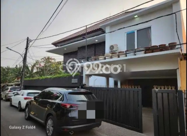 Rumah Posisi Hook Sangat Terawat Dan Asri Meruya Selatan Rumah Posisi Hook Sangat Terawat Dan Asri Meruya Selatan