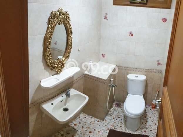 Rumah lokasi Permata Buana, Jakarta Barat, Luas 200m2m² Bangunan 335m2m² Rumah lokasi Permata Buana, Jakarta Barat, Luas 200m2m² Bangunan 335m2m²