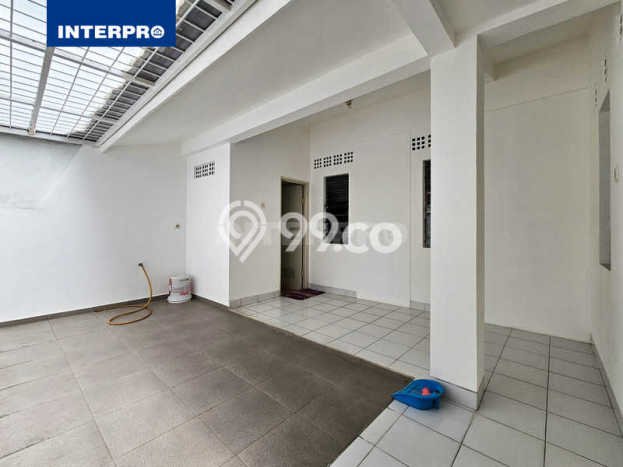 Dijual Rumah Mewah Elegan Dengan View Eksklusif di Puri Indah, Jakarta Barat Dijual Rumah Mewah Elegan Dengan View Eksklusif di Puri Indah, Jakarta Barat
