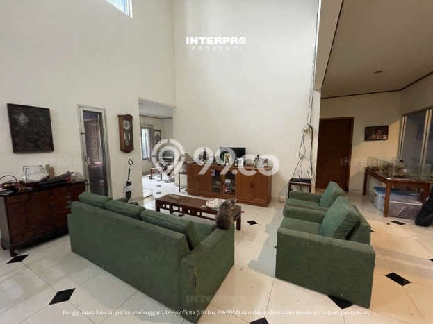 Dijual Rumah Luas Elegan Dengan View Eksklusif di Puri Indah, Jakarta Barat Dijual Rumah Luas Elegan Dengan View Eksklusif di Puri Indah, Jakarta Barat