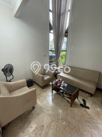 Rumah Luxury Modern Tanpa Renovasi di Intercon Jakarta Barat Rumah Luxury Modern Tanpa Renovasi di Intercon Jakarta Barat