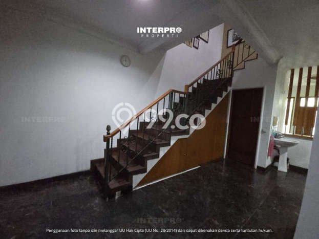 Rumah Mewah LB 200m2 Siap Huni Desain Elegan di Permata Buana, Jakarta Barat Rumah Mewah LB 200m2 Siap Huni Desain Elegan di Permata Buana, Jakarta Barat