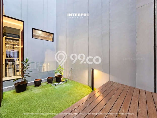 Jual Rumah Luas Elegan Dengan View Cantik di Permata Buana, Jakarta Barat Jual Rumah Luas Elegan Dengan View Cantik di Permata Buana, Jakarta Barat