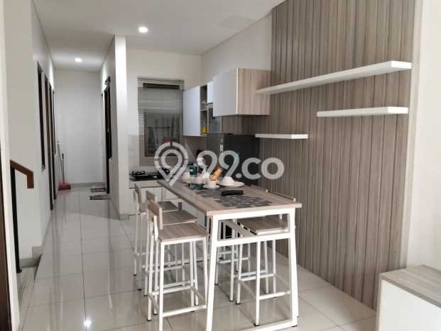 Cocok Untuk Investasi! For Sale Kost di Cikupa Citra Raya 7 Kamar Cocok Untuk Investasi! For Sale Kost di Cikupa Citra Raya 7 Kamar