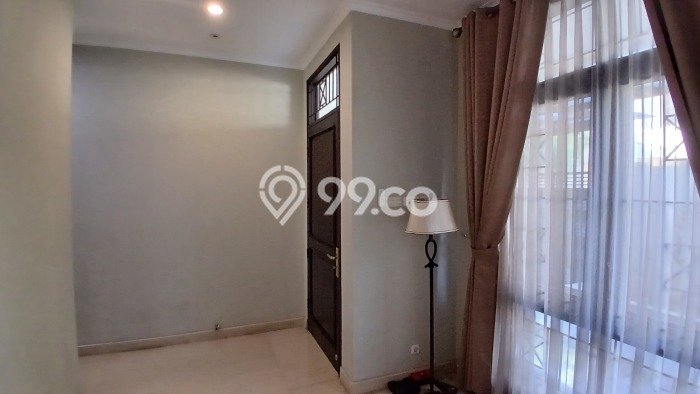 Disewakan! Rumah 4 Kamar Tidur &
5 Kamar Mandi di Kebagusan, Jakarta Selatan Disewakan! Rumah 4 Kamar Tidur &
5 Kamar Mandi di Kebagusan, Jakarta Selatan