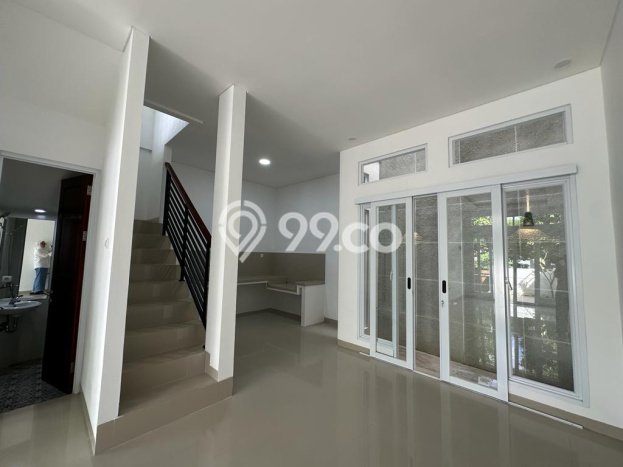 Dijual Rumah Eksklusif 3 KT di Graha Raya, Tangerang Selatan Dijual Rumah Eksklusif 3 KT di Graha Raya, Tangerang Selatan