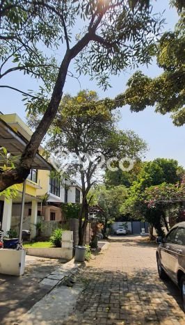 Jual Rumah Favorit Siap Huni LB 250m2 di Ciputat, Tangerang Selatan Jual Rumah Favorit Siap Huni LB 250m2 di Ciputat, Tangerang Selatan