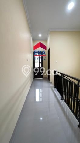 For Sale Hunian Rumah Terawat 3 Kamar di Bintaro, Tangerang Selatan For Sale Hunian Rumah Terawat 3 Kamar di Bintaro, Tangerang Selatan