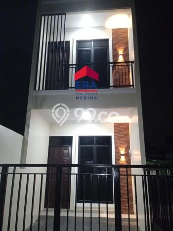 For Sale Hunian Rumah Terawat 3 Kamar di Bintaro, Tangerang Selatan For Sale Hunian Rumah Terawat 3 Kamar di Bintaro, Tangerang Selatan