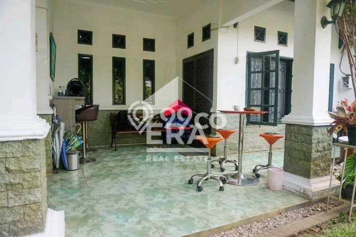Jual Rumah Mewah Elegan Dengan View Eksklusif di Bintaro, Tangerang Selatan Jual Rumah Mewah Elegan Dengan View Eksklusif di Bintaro, Tangerang Selatan